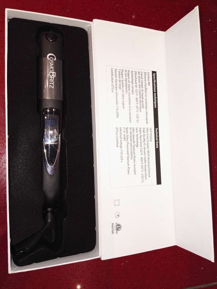 CosmoBritz Titanium flat iron (1 inch wide) - Image 3